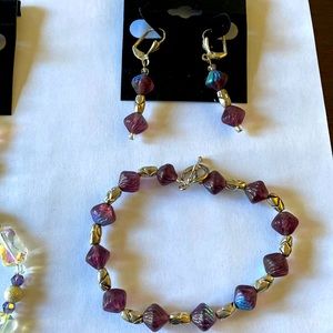 SilverFox Jewelry, Glass Beaded Earrings and Matching Bracelet Blue Purple ❤️🔥